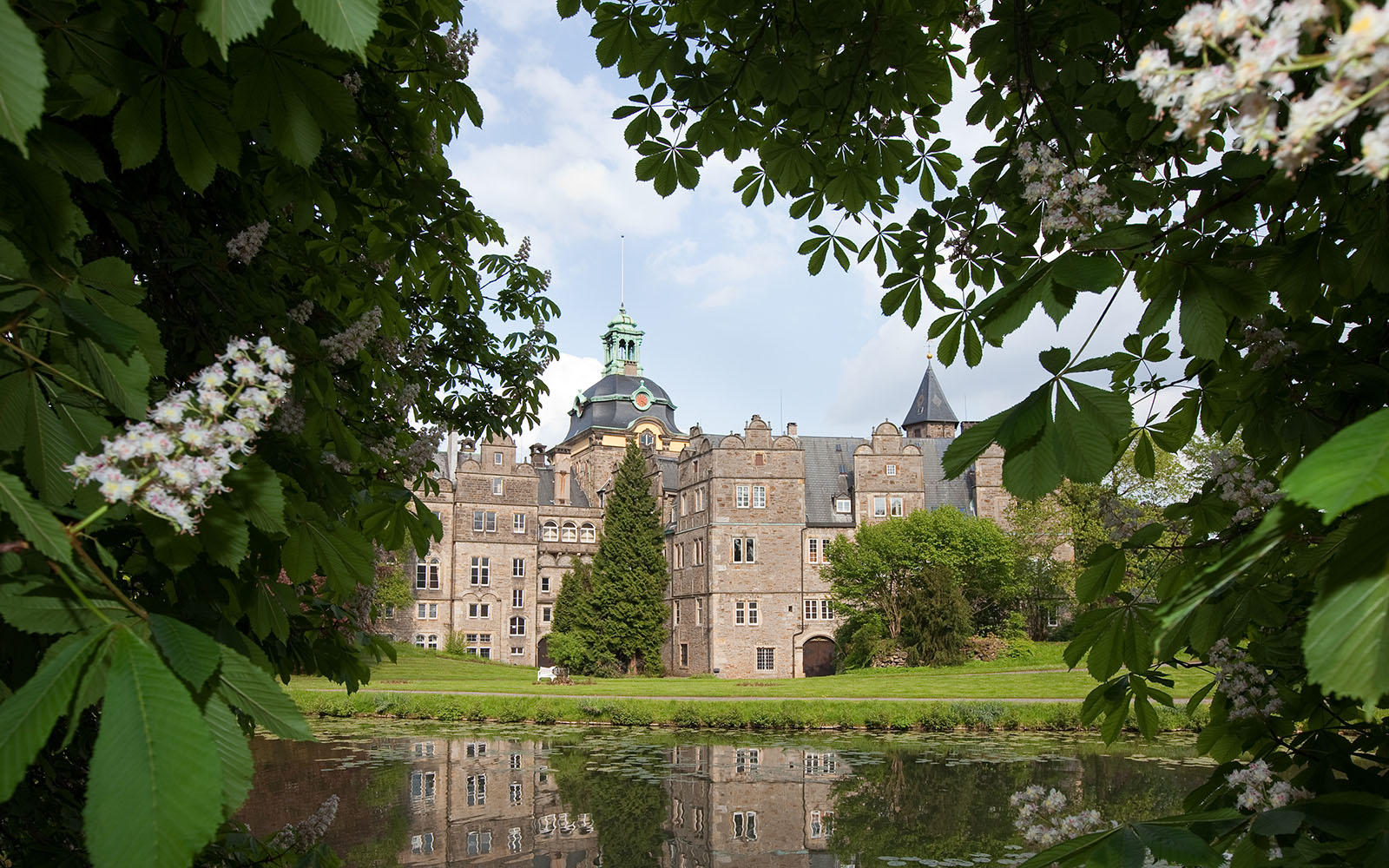 Wann wurde das Schloss in Bückeburg gebaut?